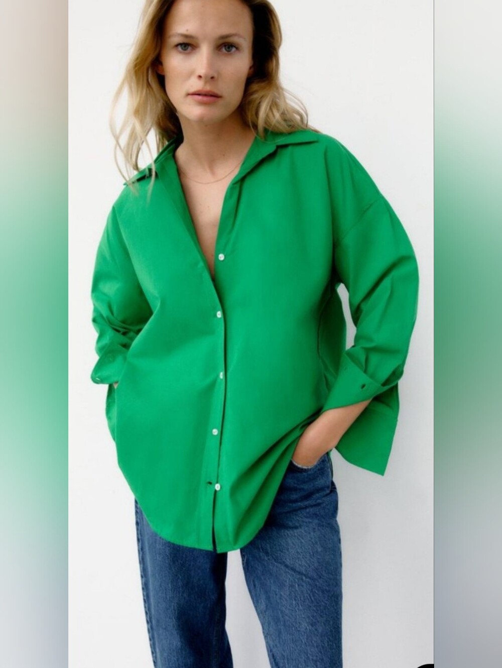 ZARA Green Poplin Button-Up Shirt - Collared Style. Oversized Size Small.